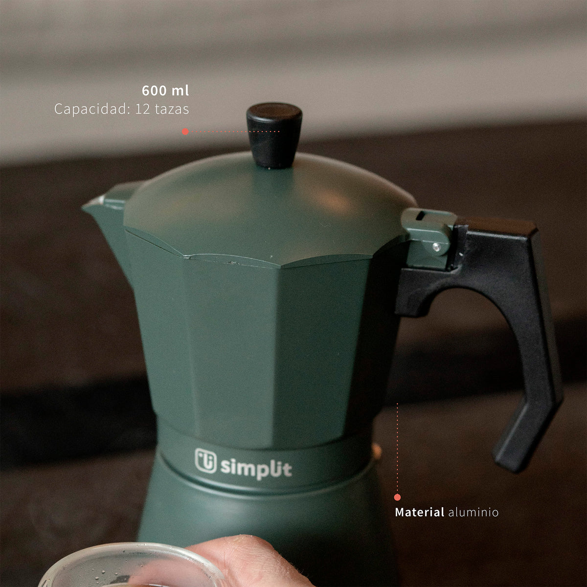 Verde · Cafetera Italiana Lucca 12 tazas 600 ml de aluminio Simplit, detalle de capacidad y material