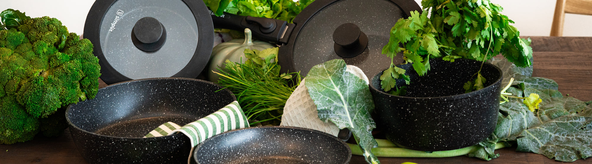 banner-menaje-baterias-cocina-antiadherente-desktop-simplit